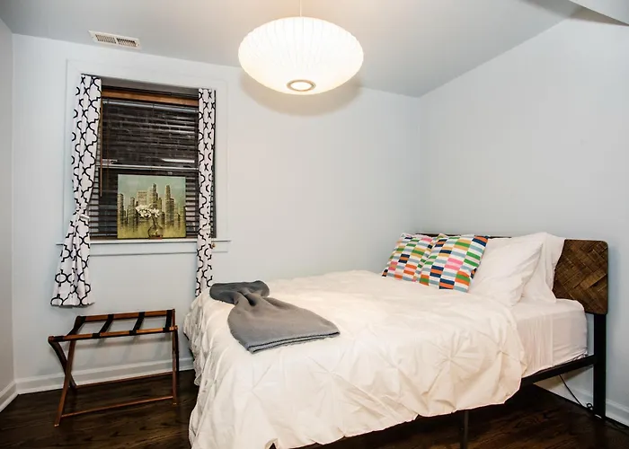 King Bed L Cta L United Center L Near Kasama L Patio Holiday home Chicago